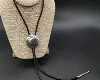 bolo tie