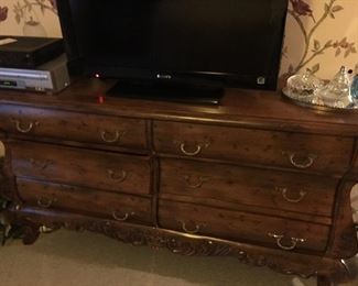 Bedroom Double Dresser, Bombay Style front