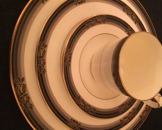 Noritake “Spell Binder”