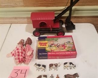 Vintage Toy Lot https://ctbids.com/#!/description/share/261580