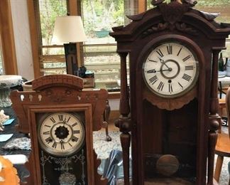 Shelf Clock and Wall Clock https://ctbids.com/#!/description/share/261584