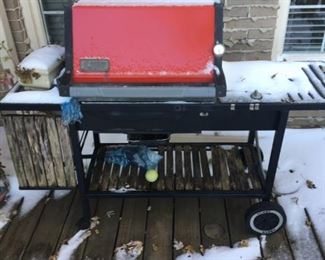 WEBER GRILL