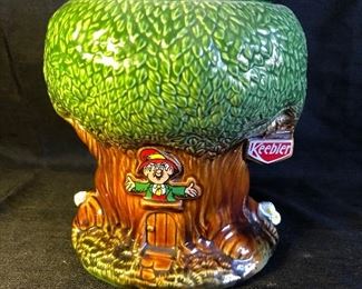 Vintage Keebler Elf Tree House Ceramic Cookie Jar 