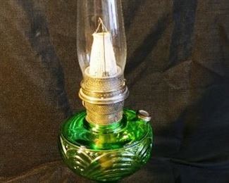 Aladdin Washington Drape Green Oil Lamp