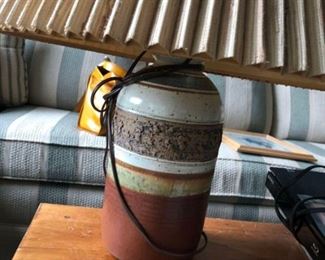Pottery table lamp