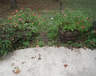 Jack Daniel barrel planters