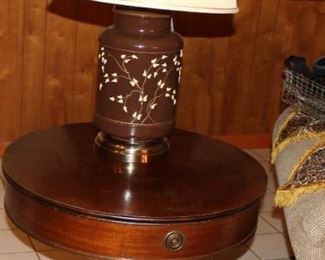 decor small duncan phyfe table