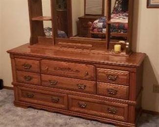 Broyhill 8 Drawer Dresser with Hutch-style Mirror (2 pcs.) - Dresser: 66  x 18  x 32  Mirror Attachment: 55  x 8  x 41  Overall Height: 73  - contents not included