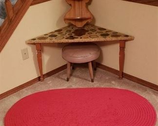 Lot of Rock Top Corner Table (41  x 21  x 19 ), Round Stool (14  diameter), Corner 3 Shelf, and Red Braided Rug (52  x 32 )