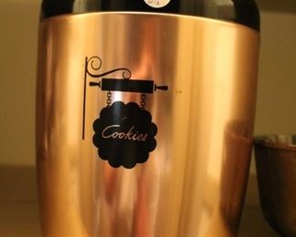kitchen vintage cookie jar