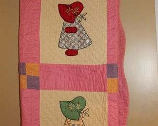 Linens Bonnet Quilt