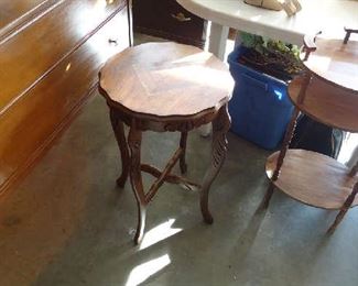 ACCENT OR LAMP TABLES