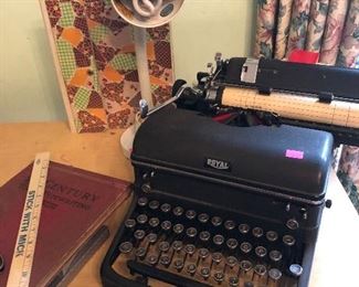 Royal 1940’s typewriter