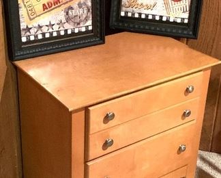 Blonde night stand