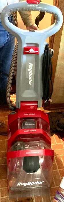 Rug doctor carpet cleaner