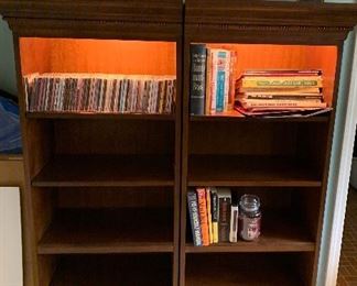 2 Lit 5 shelf bookcases, CD’s, music books