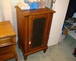 Two shelves on inside