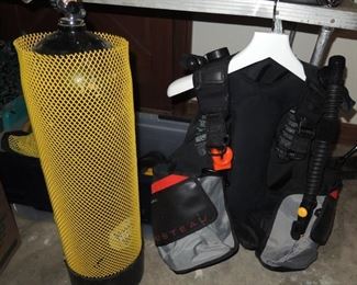 Scuba gear