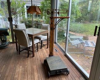 Fairbanks Doctor's scale