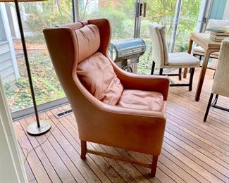 Vatne Mobler leather wing chair