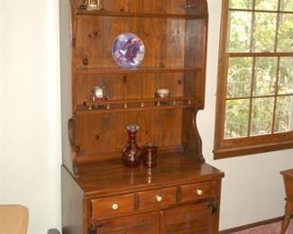 Bookcase/Cabinet	32" W x 19" D x 78" H, Ethan Allen American Traditional, Antiqued Pine
