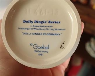 DOLLY DINGLE SERIES / GOEBEL / GERMANY