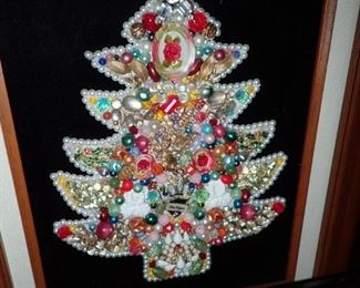 JEWELRY CHRISTMAS TREE
