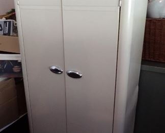 WHITE METAL STORAGE CABINET