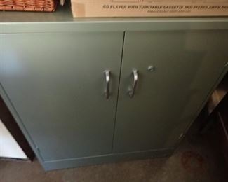 METAL STORAGE CABIMET