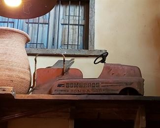 Business. Mexican. Tables. Chairs. Booths. Pottery. Wood. Doors. Windows. Décor. Iron. Lighting. Pots. Pictures. Fixtures. Deals. Estate. Restaurant. Signs.