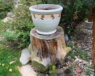 Large Tree Trunk Base with Outdoor Pottery Planter