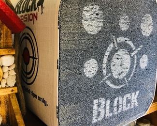 Block target