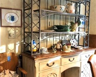 China hutch