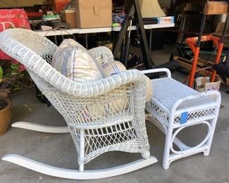 Wicker rocker