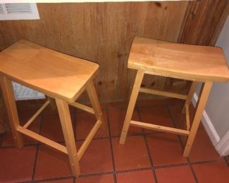 WOODEN COUNTER STOOLS