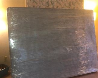 FULL SIZE MATTRESS & BOXSPRING