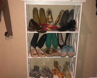LADIES SHOES & BOOTS