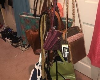 LADIES HANDBAGS