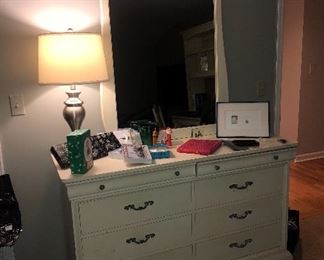 STANLEY DOUBLE DRESSER