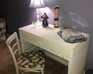 WICKER DESK