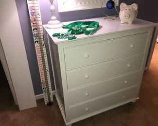 STANLEY DRESSER