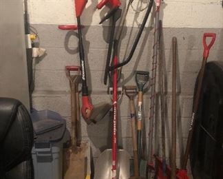 POWER GARDEN TOOLS