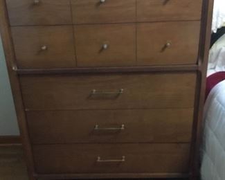 MCM dresser