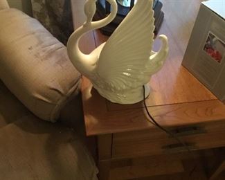 Swan lamp