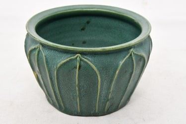 0007 Fine Grubby Pottery Cucumber Vase