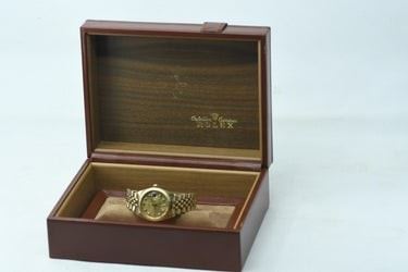 0008A Rolex Gold Oyster Perpetual Datejust Wristwatch