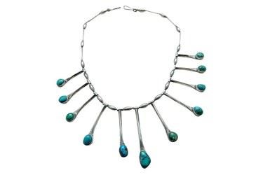 0034 Southwestern Style Sterling Turquoise Necklace