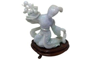 0073 Lavender Jade Figurine w Wood Base