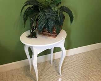 small white table