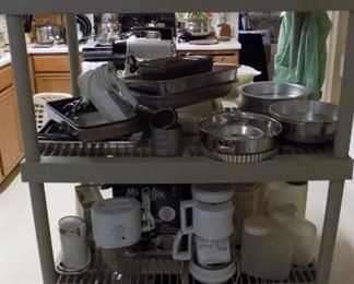 small appliances and bakeware